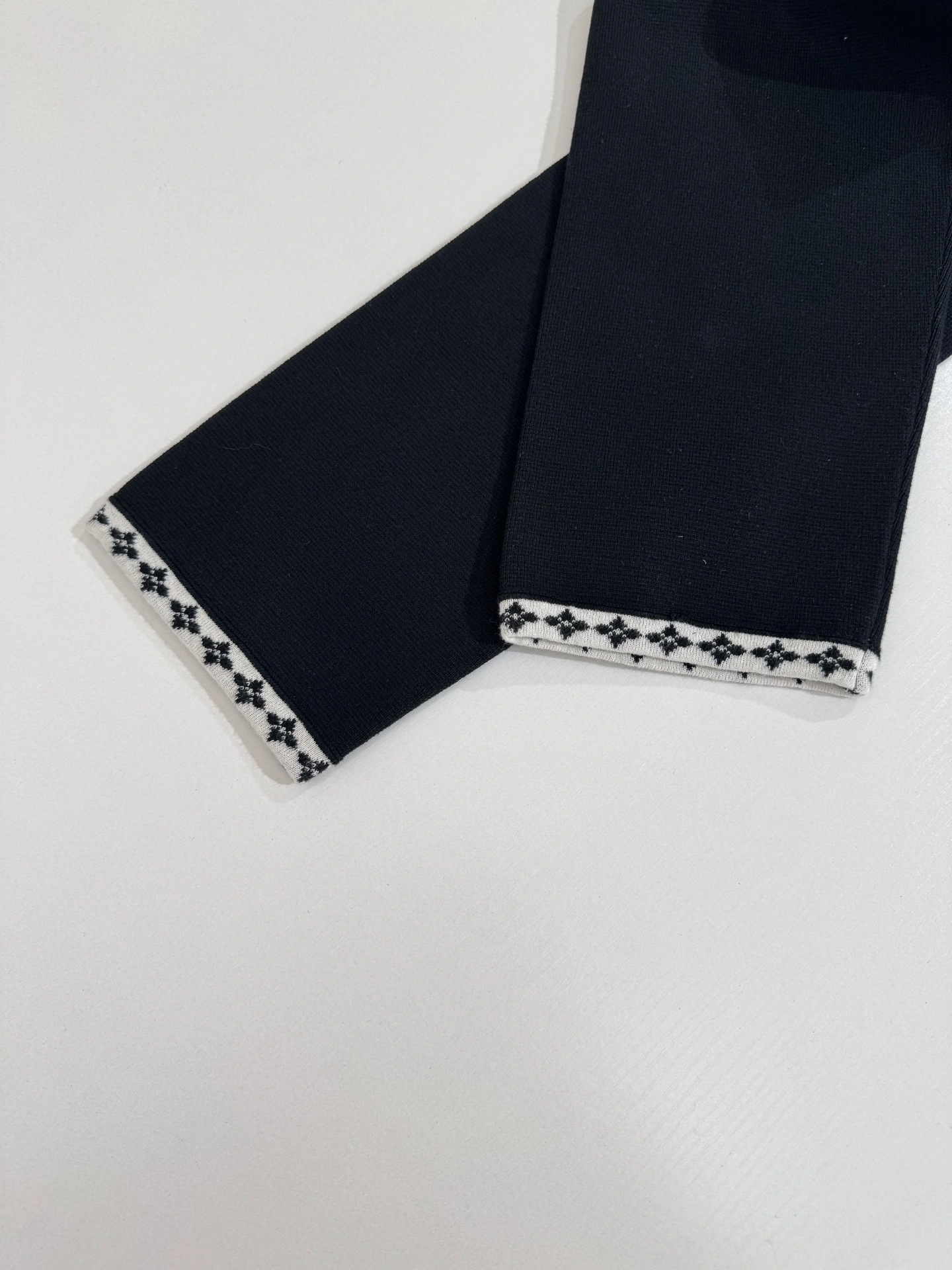wg.luxury- 8V embroidery item:E-F363H0412